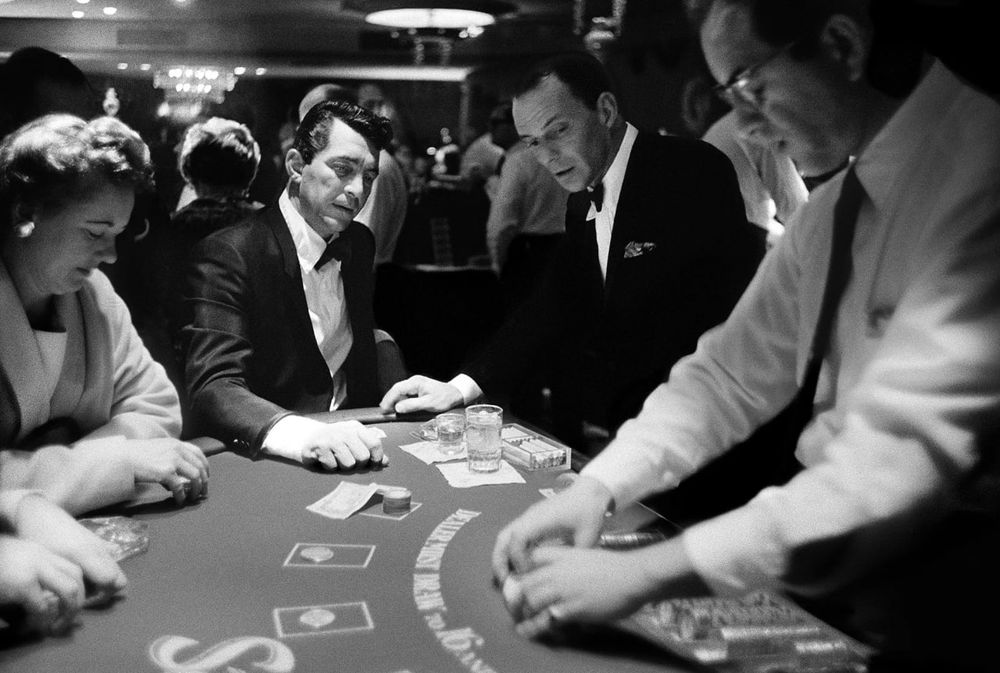 德扑hhpoker官网下载 App 预览